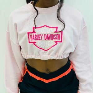 ❌SOLD❌ Pink Harley-Davidson cropped sweater